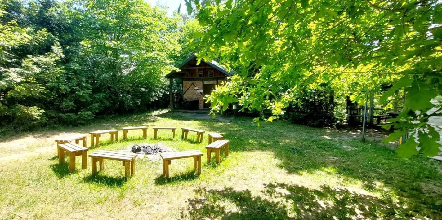 Wypoczynek Hnatczak Hotel Debrzno Exterior foto
